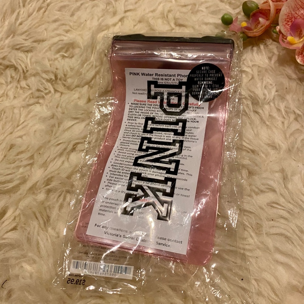 *NWT* PINK waterproof phone carrier